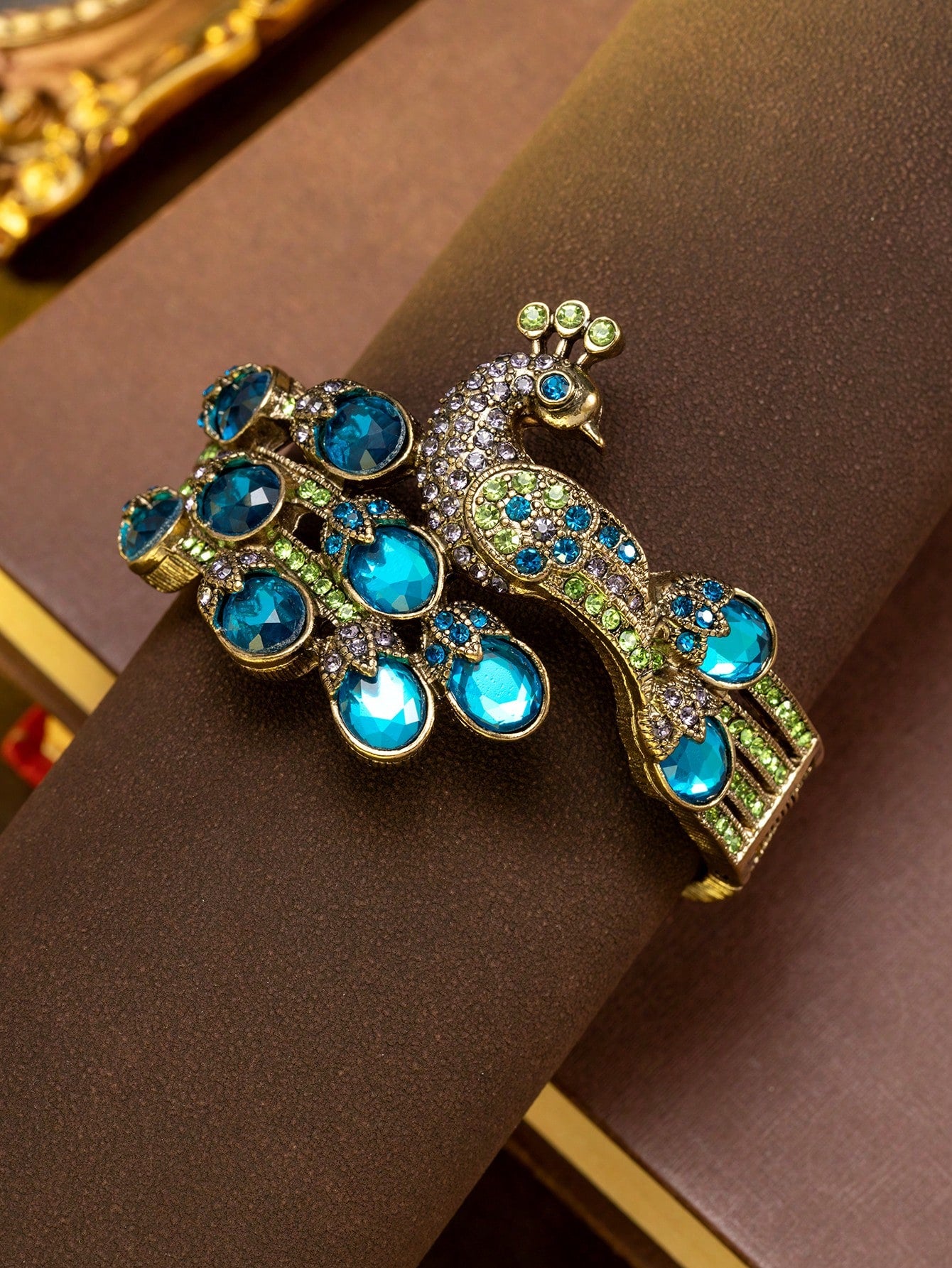 Retro Antique Gold 3D Peacock Crystal Hinged Bangle Elegant Boho Lake Blue Gemstone