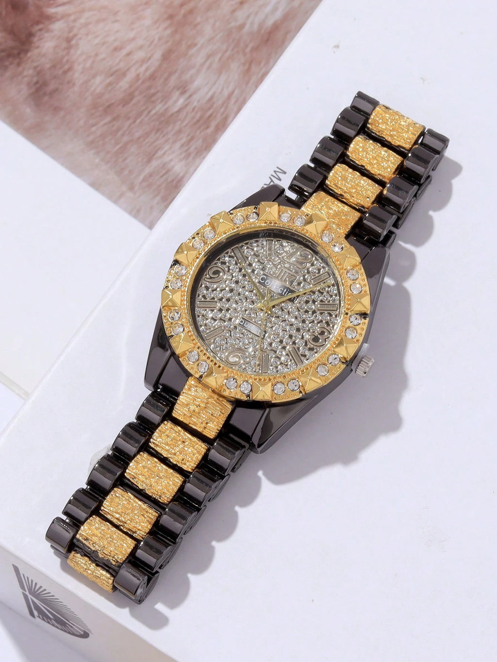 Luxury Golden & Black watch for women's