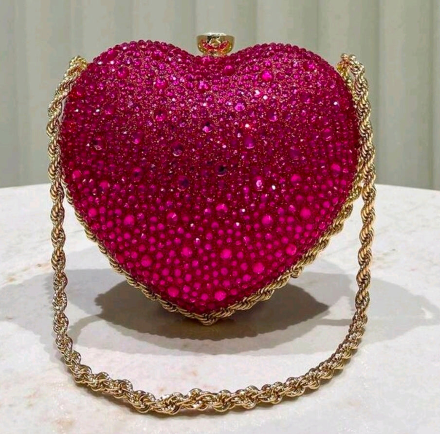 Fall in Love with Our Cute Pink Heart Shape Rhinestone Purse! ✨💖